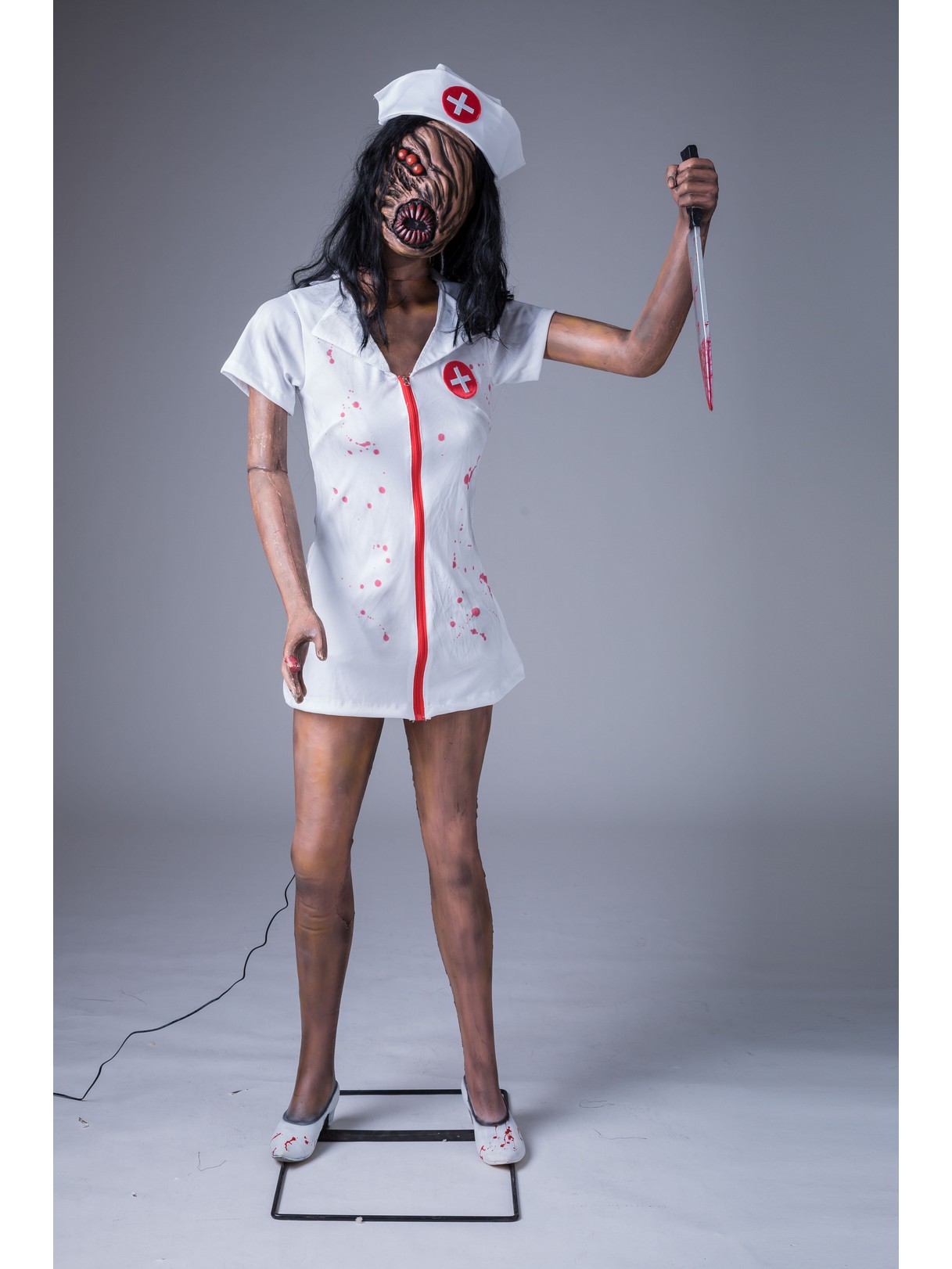 5Ft Animated Faceless Nurse - PartyBell.com