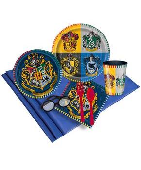 Harry Potter 16 Guest Party Pack with Molded Cups & Wizard Glasses